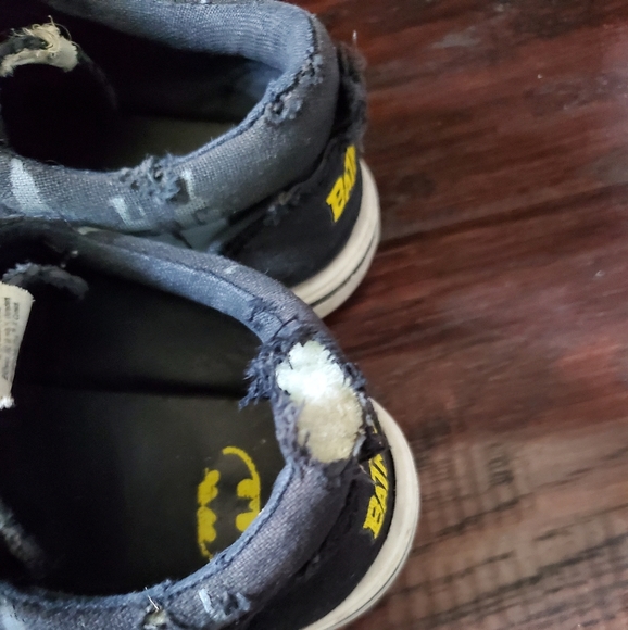 💛🦇DC comics batman casual sneakers - Picture 4 of 5